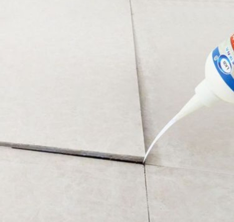 贵溪瓷砖空鼓维修公司分享卫生间瓷砖脱落的原因可能有以下几点